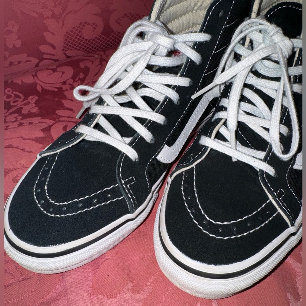 Vans Sk8-Hi Shoes - W6 - Picture 2 of 5